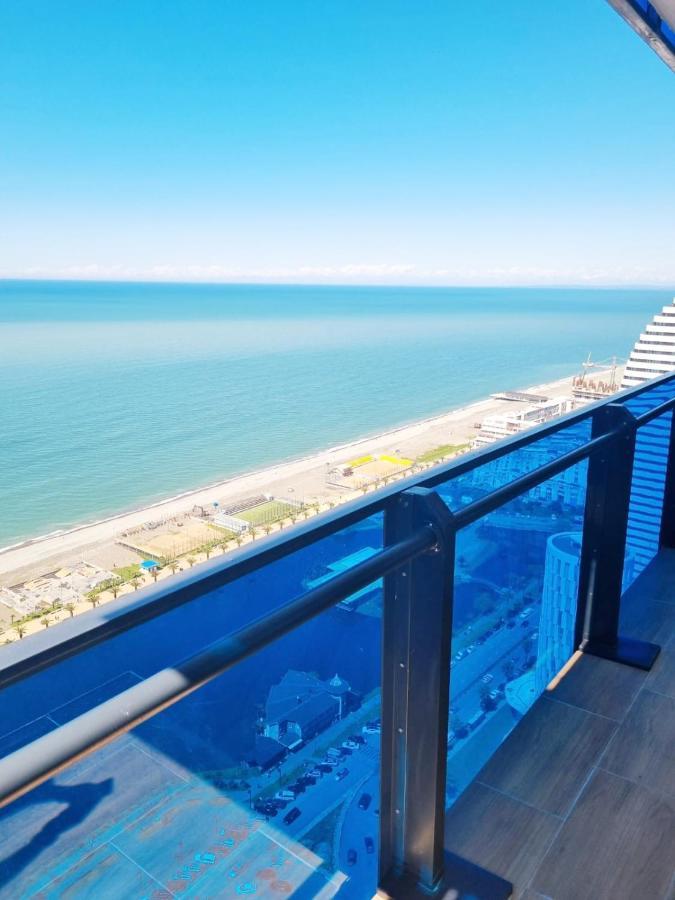 D Block Of New Luxurious Orbi City Батумі Екстер'єр фото