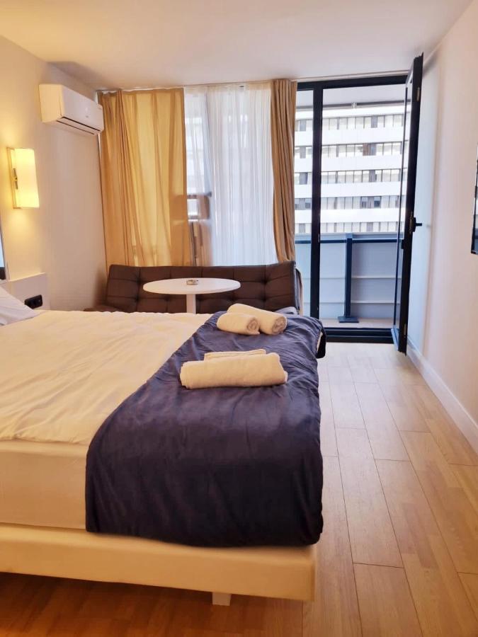 D Block Of New Luxurious Orbi City Батумі Екстер'єр фото